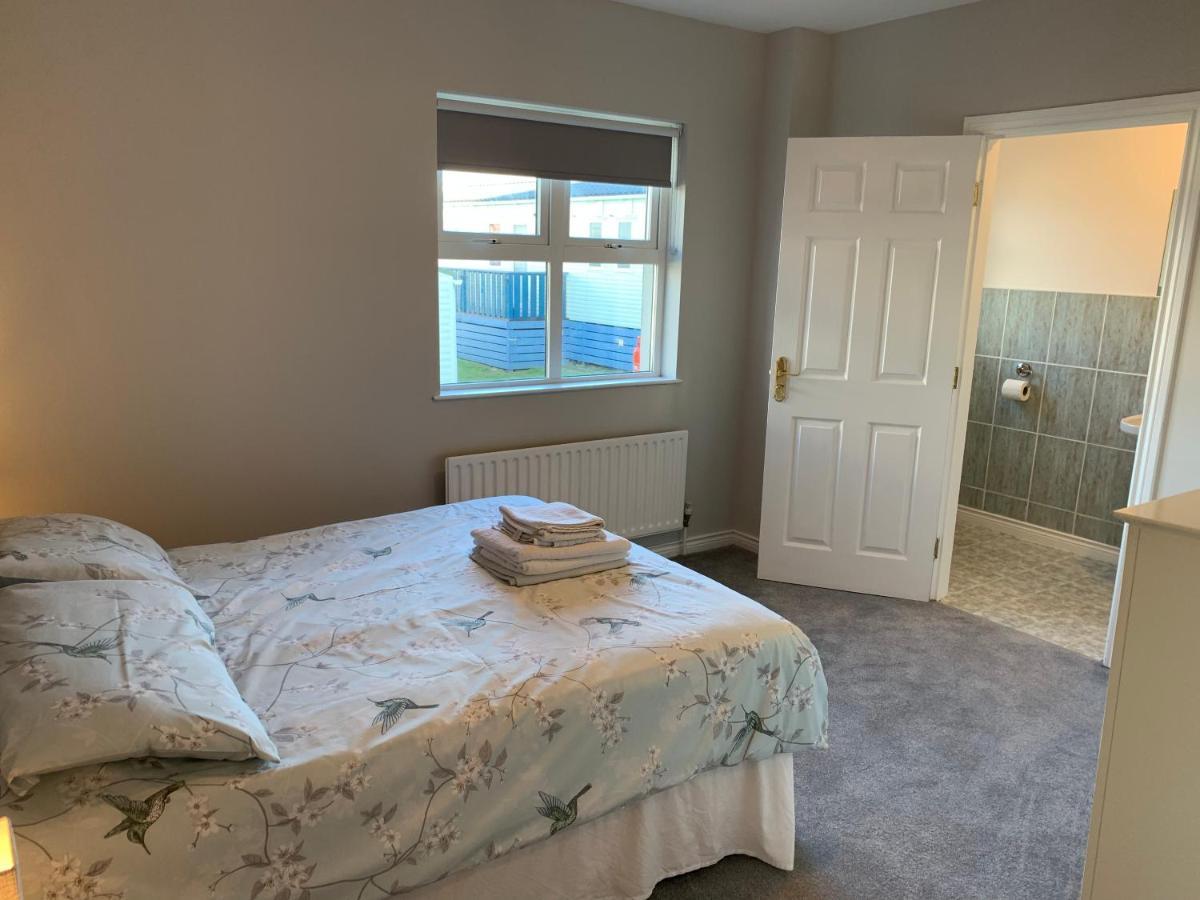 Millfield Holiday Village พอร์ตสจ๊วต ภายนอก รูปภาพ